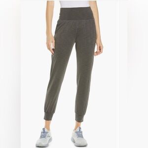 Beyond yoga Heather rib jogger pants size small grey